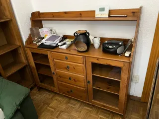 Aparador de salón madera y cristal