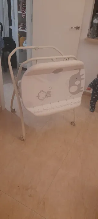 Bañera cambiador bebé poco uso