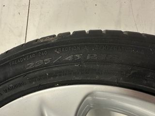 Llanta Peugeot 3008. 18 pulgadas  Sin uso