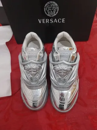 Deportivas Versace Plateadas