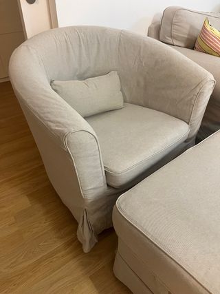 Sillón y reposapiés Ikea beige