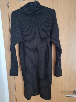 Vestido de punto negro sin estrenar