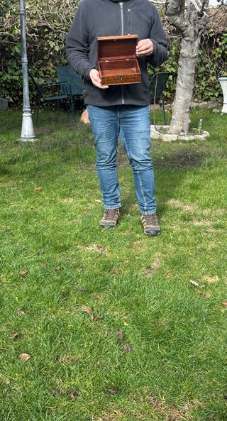 ANTIGUA CAJA ANGLO-INDIA TARACEA DE LATÓN C. 1900