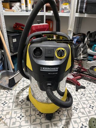 Aspiradora Karcher WD 5.200 MP Profesional