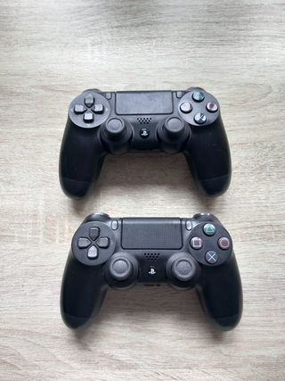 PS4 (PlayStation 4) slim 1TB.