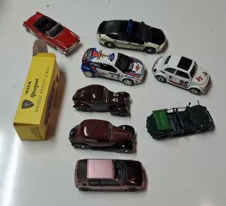 Lotto 8 modellini misti