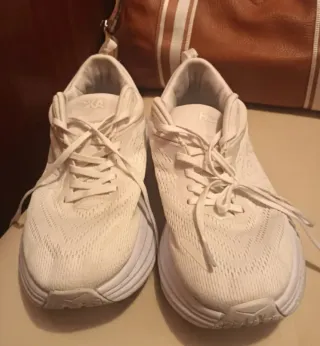 Zapatillas Hoka Bondi 8 Blancas