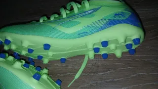 Botas de fútbol Puma tacos goma  A estrenar
