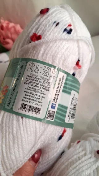 4 Gomitoli Alize baby Flover,  bianco, multicolor