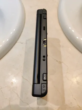 IPS Superior - New Nintendo 3DS XL Solgaleo Lunala