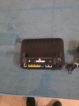 Router ZYXEL VMG8924-B10D