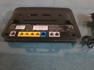 Router ZYXEL VMG8924-B10D