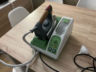 Plancha de vapor con caldera Johnson