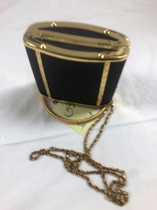 Bolso de fiesta Initial negro y dorado