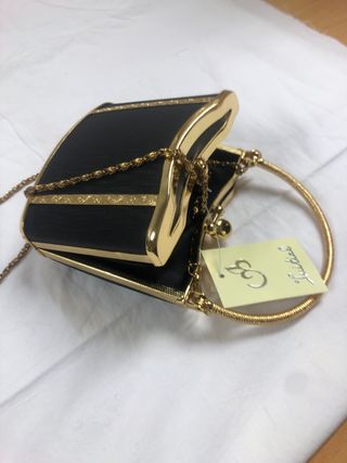 Bolso de fiesta Initial negro y dorado