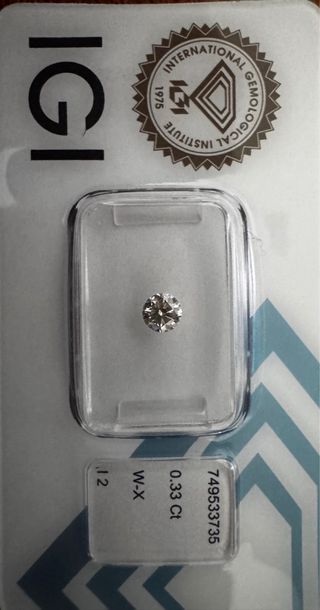 Diamante Natural IGI 0.33 Ct W-X 749533735