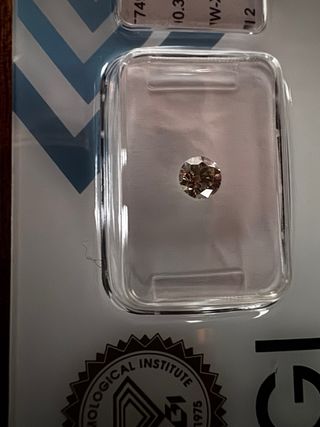 Diamante Natural IGI 0.33 Ct W-X 749533735