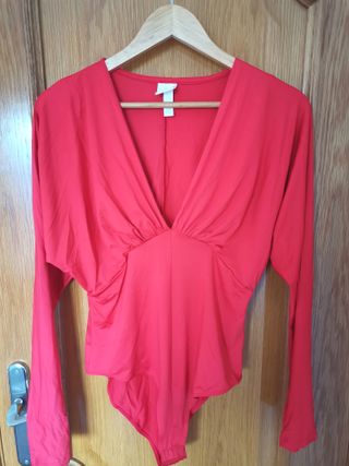 Body H&M Rojo Manga Larga Talla M