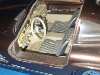 Burago 1:18 Mercedes 300 SL Alas de Gaviota