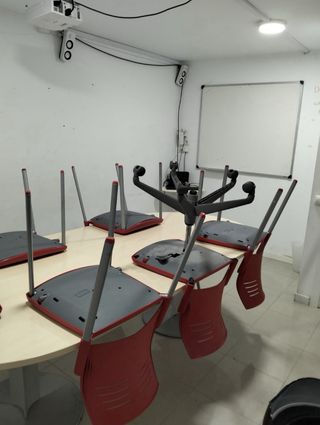 Mobiliario Academia Inglés