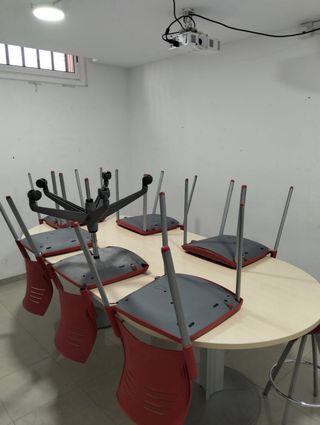 Mobiliario Academia Inglés