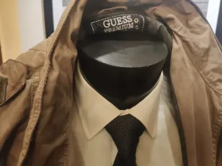 Cazadora Guess Premium Beige/Marrón