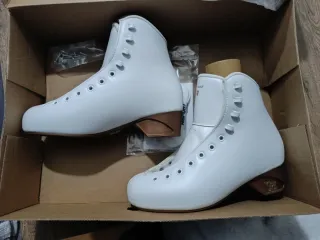 Bota Patinaje Artístico Risport Venus T. 37.5