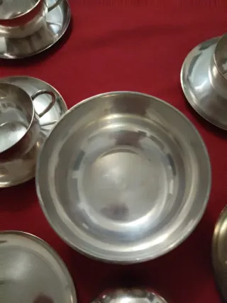Juego de Tazas y Boles de Plata Antiguos