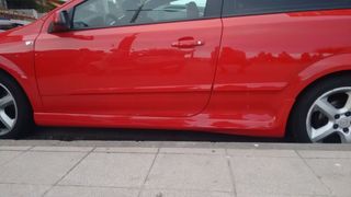 192-TALONERAS LATERALES OPEL ASTRA H OPC