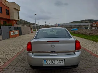 Opel Vectra 1.8 16V