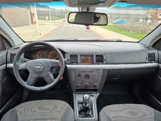 Opel Vectra 1.8 16V