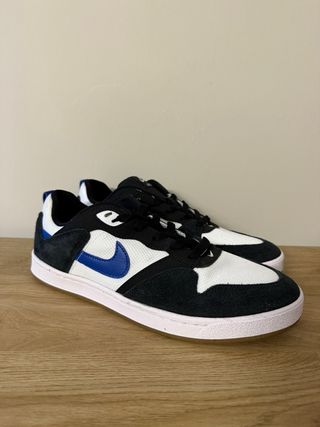 Nike Scarpe Uomo Taglia 42.5