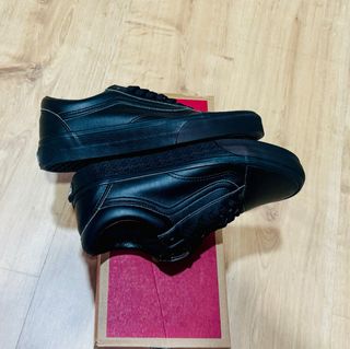 Vans Cuero Negras Talla 38.5 y 36,5