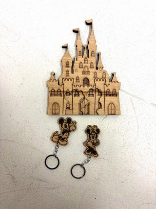 Colgador de llaves castillo disney Mickey Minnie