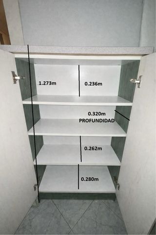 Mueble de almacenaje/alacena con baldas