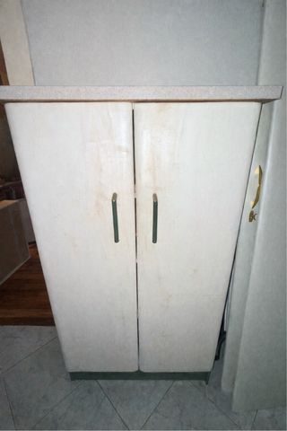 Mueble de almacenaje/alacena con baldas