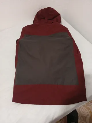 Anorak esquí color rojo vino  y gris, dreamscape