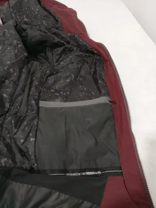 Anorak esquí color rojo vino  y gris, dreamscape