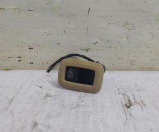 Mando mercedes-benz a2518200510 clase a 200 142941