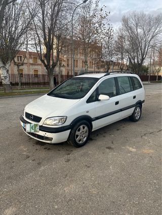 Opel Zafira 2002