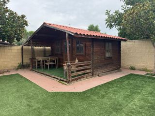 Caseta de madera rústica