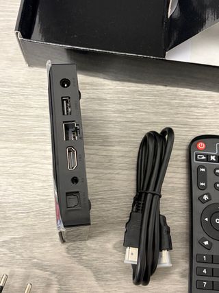 Android 11.0 TV Box 4GB RAM 32GB ROM