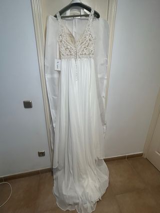 Vestido de Novia Nuevo con Etiquetas