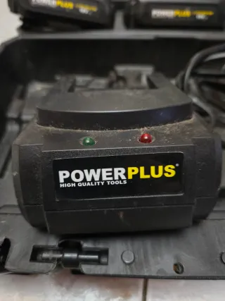 Baterías y Cargador PowerPlus
