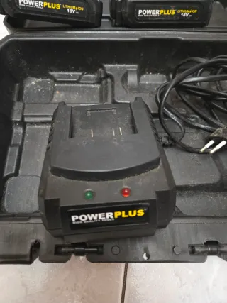 Baterías y Cargador PowerPlus
