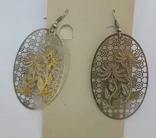 Lote 6 Pendientes + 2 regalo