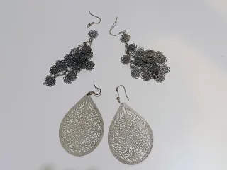 Lote 6 Pendientes + 2 regalo