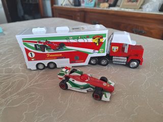 Camión y Coche Cars Francesco