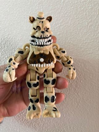 Figura Fnaf Nightmare Freddy 3d articulado