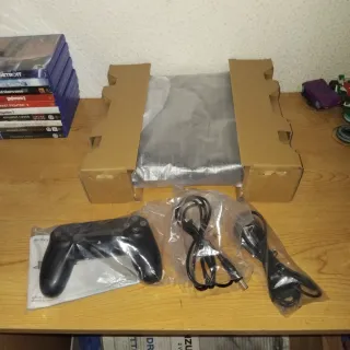 Consola PS4 1TB Call of Duty WWII  mando y juegos